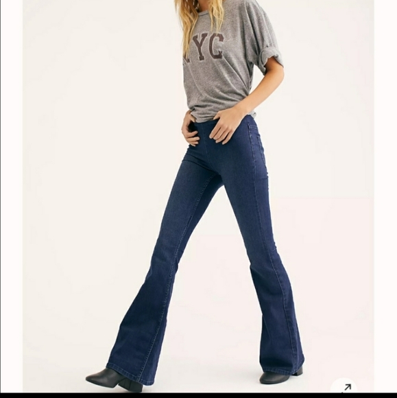 Free People Denim - EUC Free People Distressed Stretch Bell Bottoms